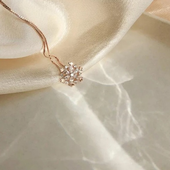 June Glow Jewelry - Snowflake Necklace